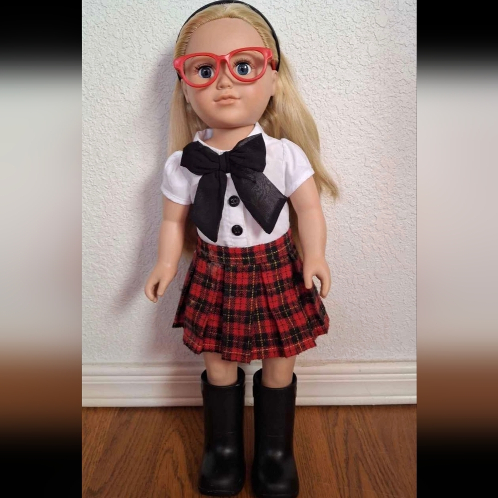 American Girl Doll Stylish Plaid Skirt School Gilr Doll with Red Glasses